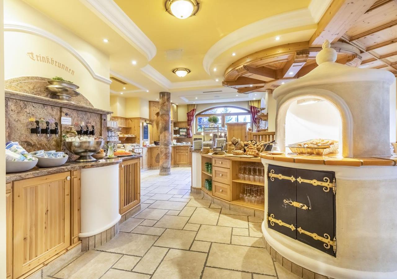 קליינארל Familien- Und Wellnesshotel Hanneshof מראה חיצוני תמונה